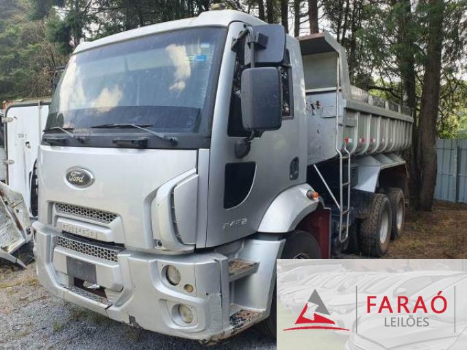 FORD CARGO 2423 13/13