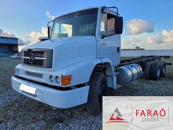 MERCEDES BENZ L-1620 10/11