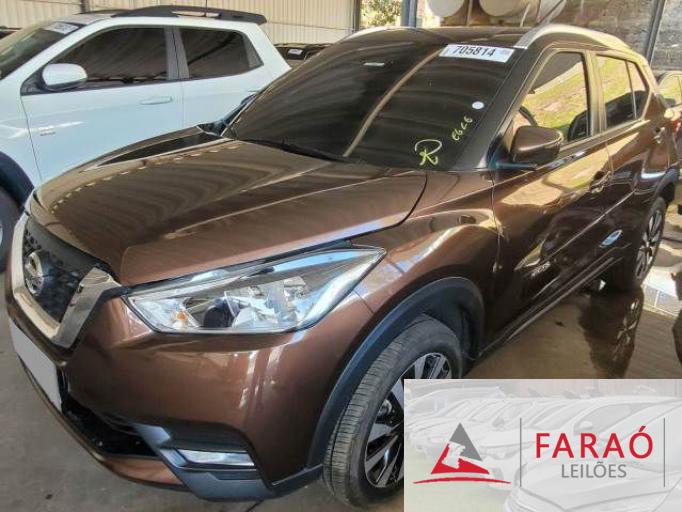NISSAN KICKS 20/21