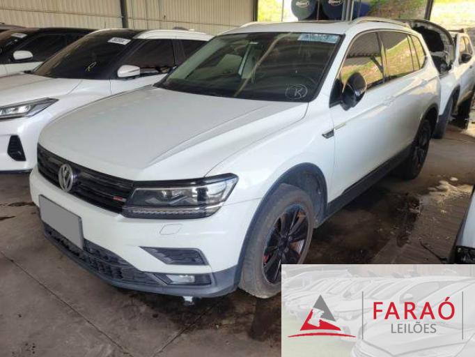 VOLKSWAGEN TIGUAN 19/19