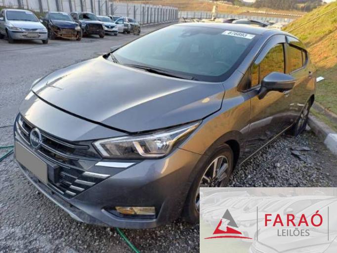 NISSAN VERSA 23/24