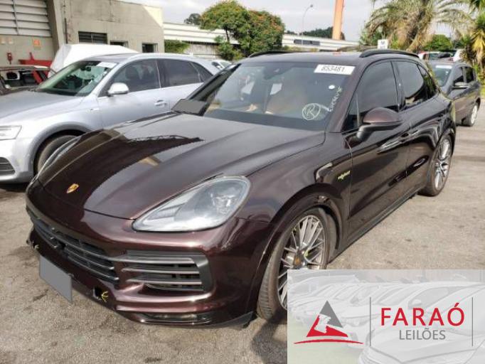 PORSCHE CAYENNE 22/23