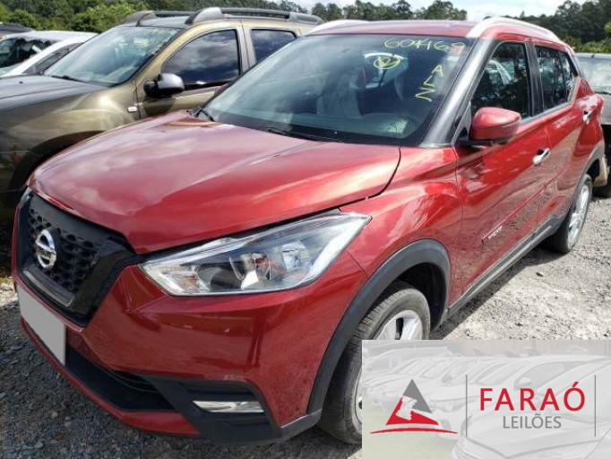 NISSAN KICKS 18/18